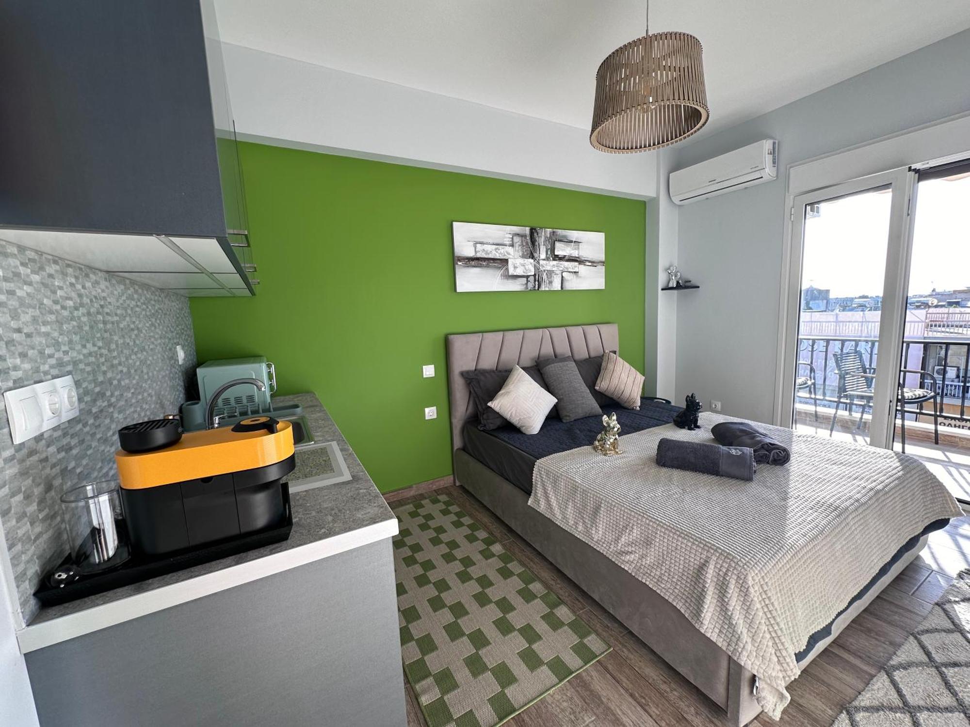 Glyfada Sunset Seaview Cozy Apartment A Athena Bagian luar foto